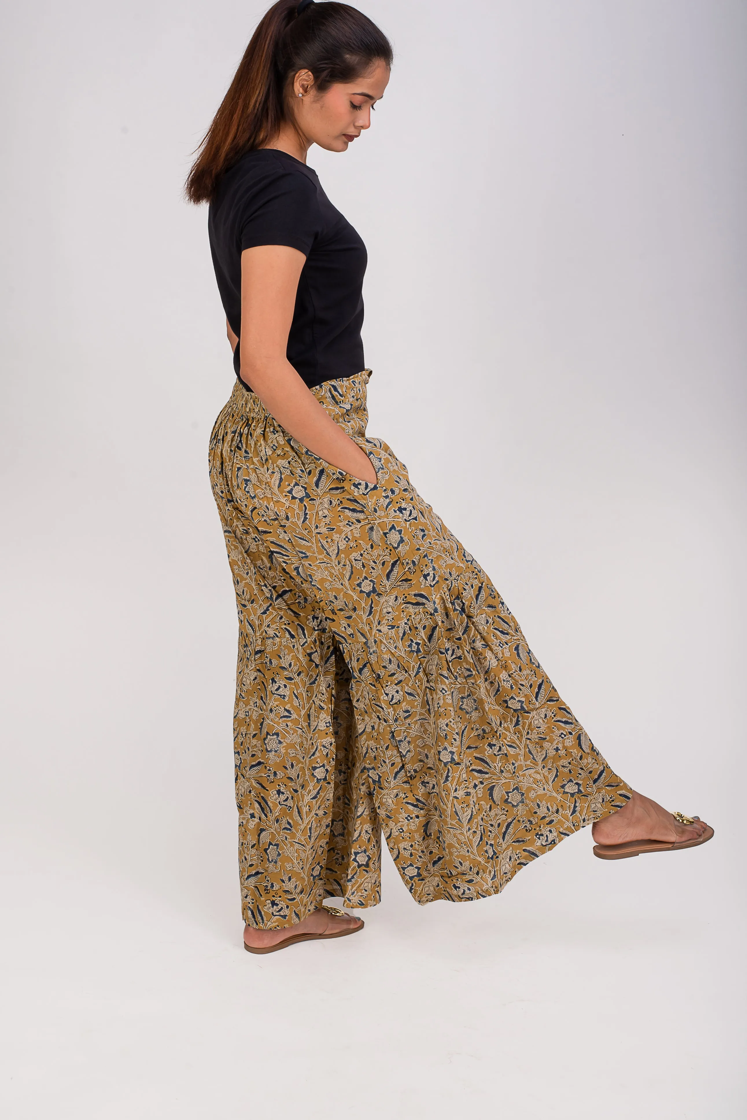 571-129  Whitelotus Women's Pants"sheeba"