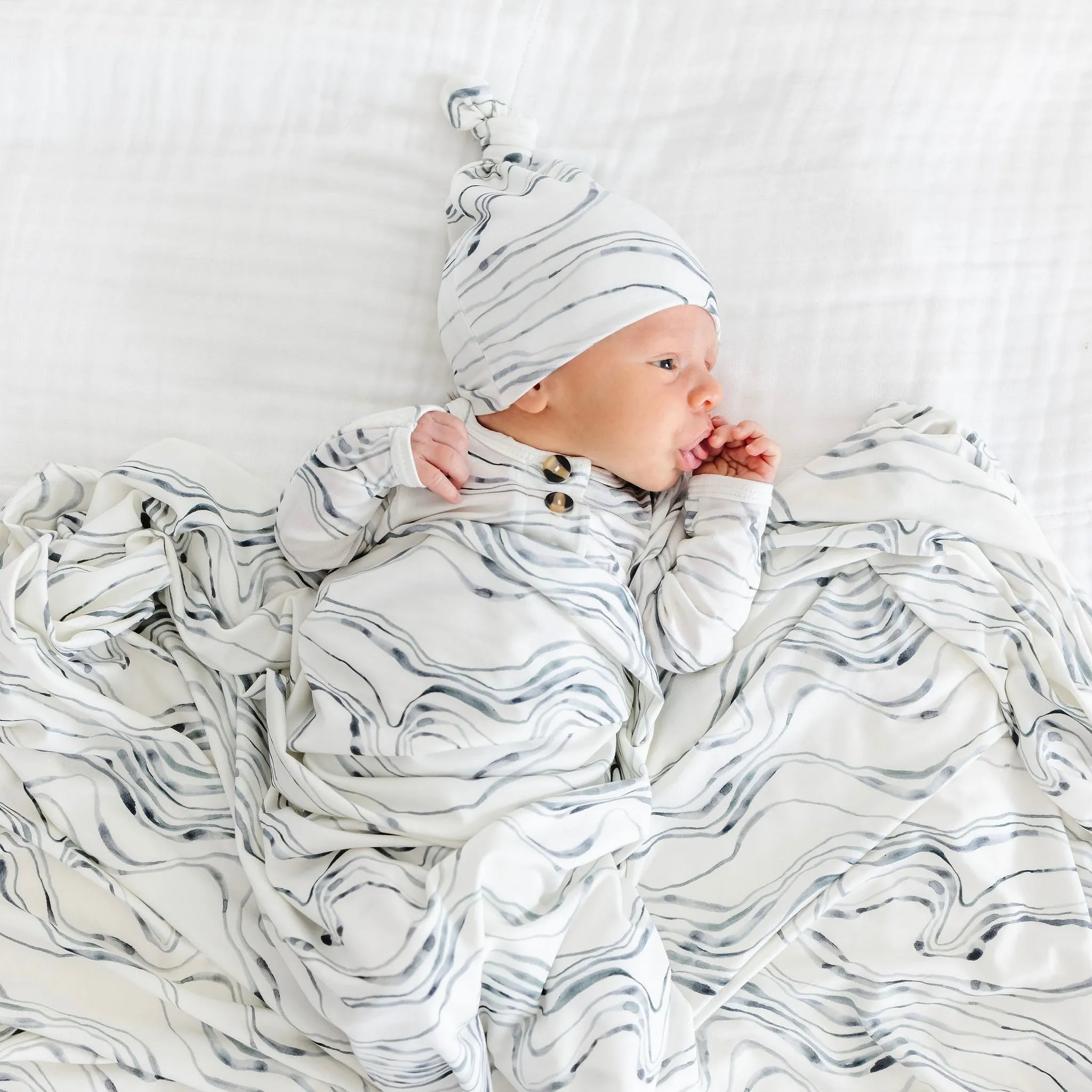 August Newborn Hat Bundle (Gown)