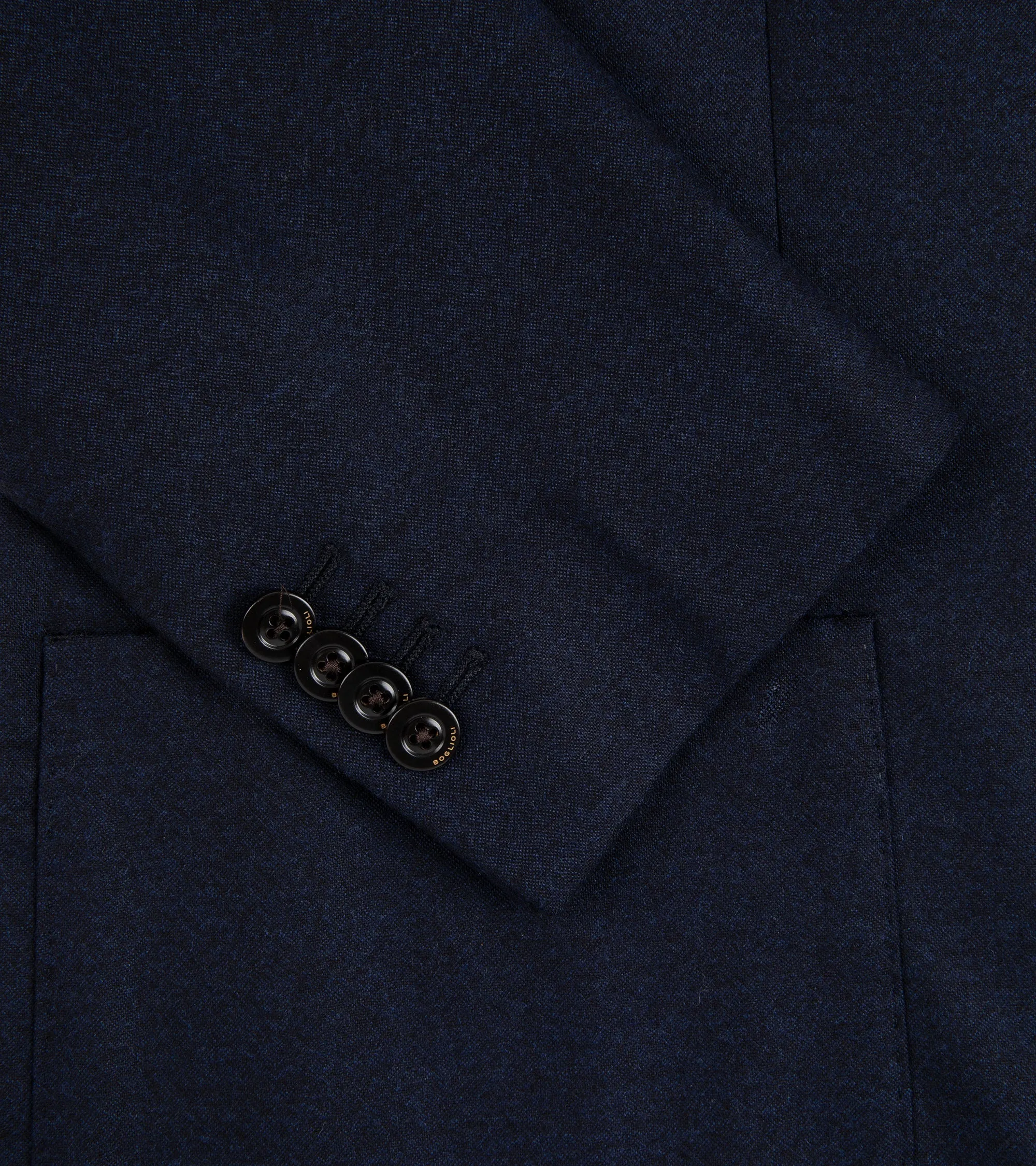 Boglioli Lightweight Wool Travel Suit: Navy