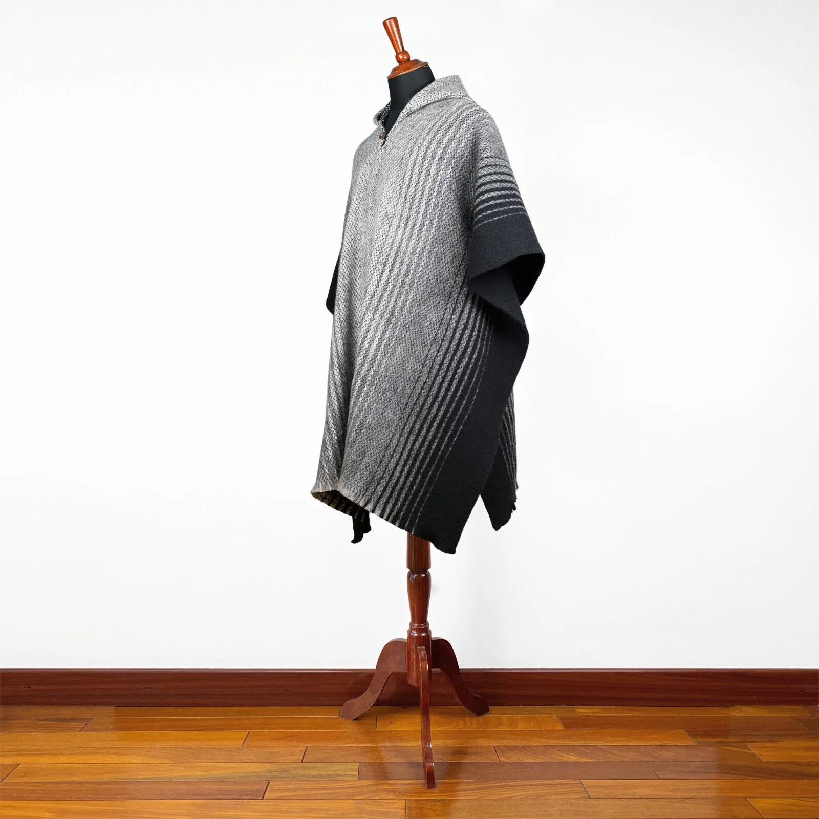 Changaimina - Llama Wool Unisex South American Handwoven Hooded Poncho - gray thin striped pattern