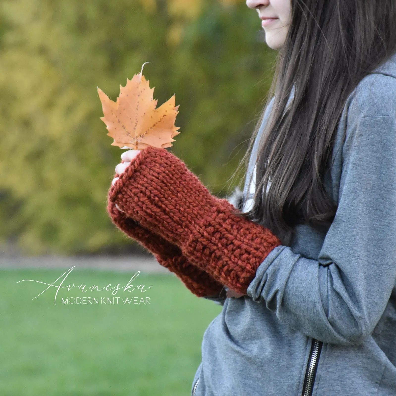 Chunky Fingerless Arm Warmers | THE ROCKLANDS