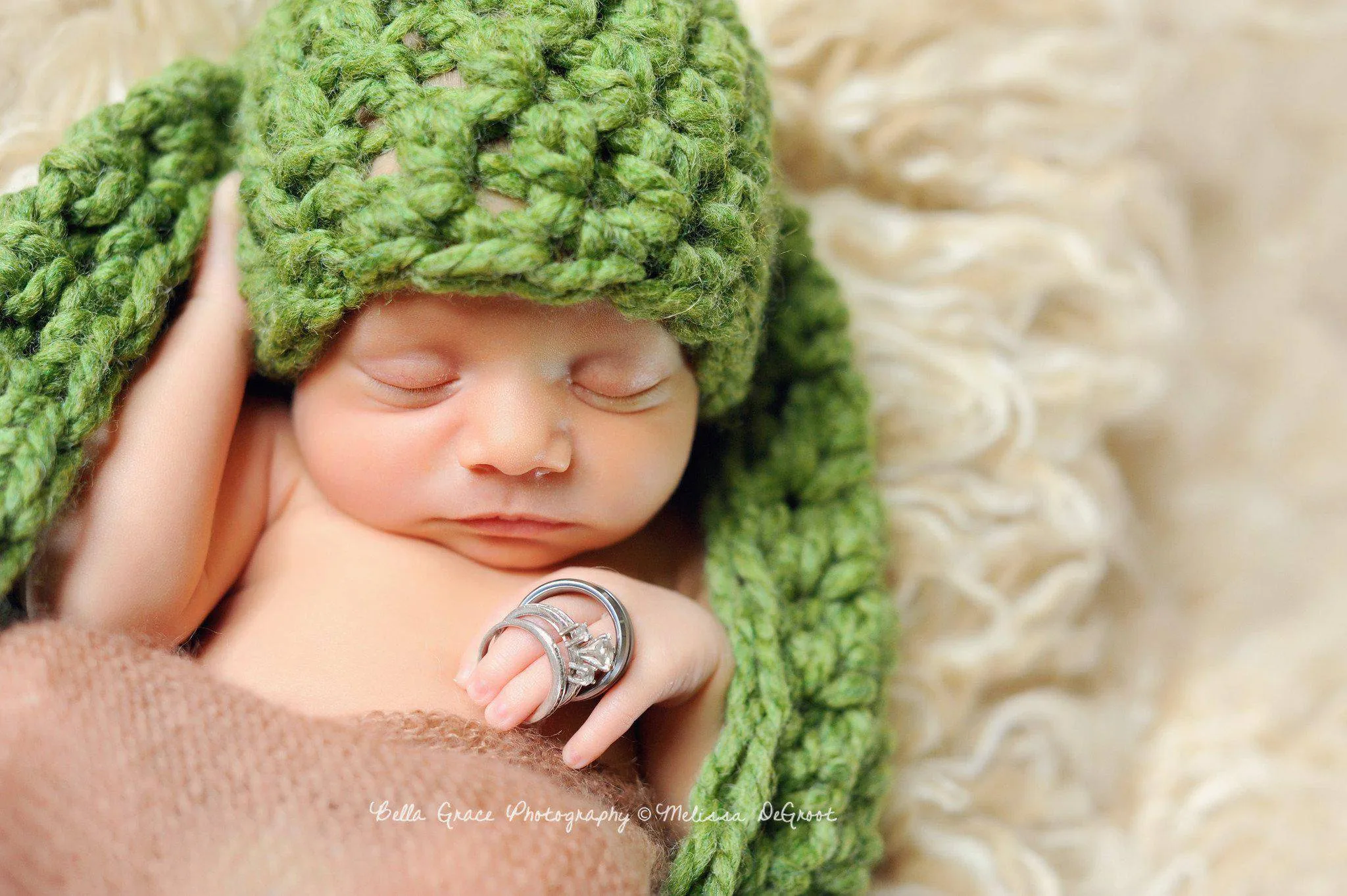 Grass Green Baby Bowl And Hat Set