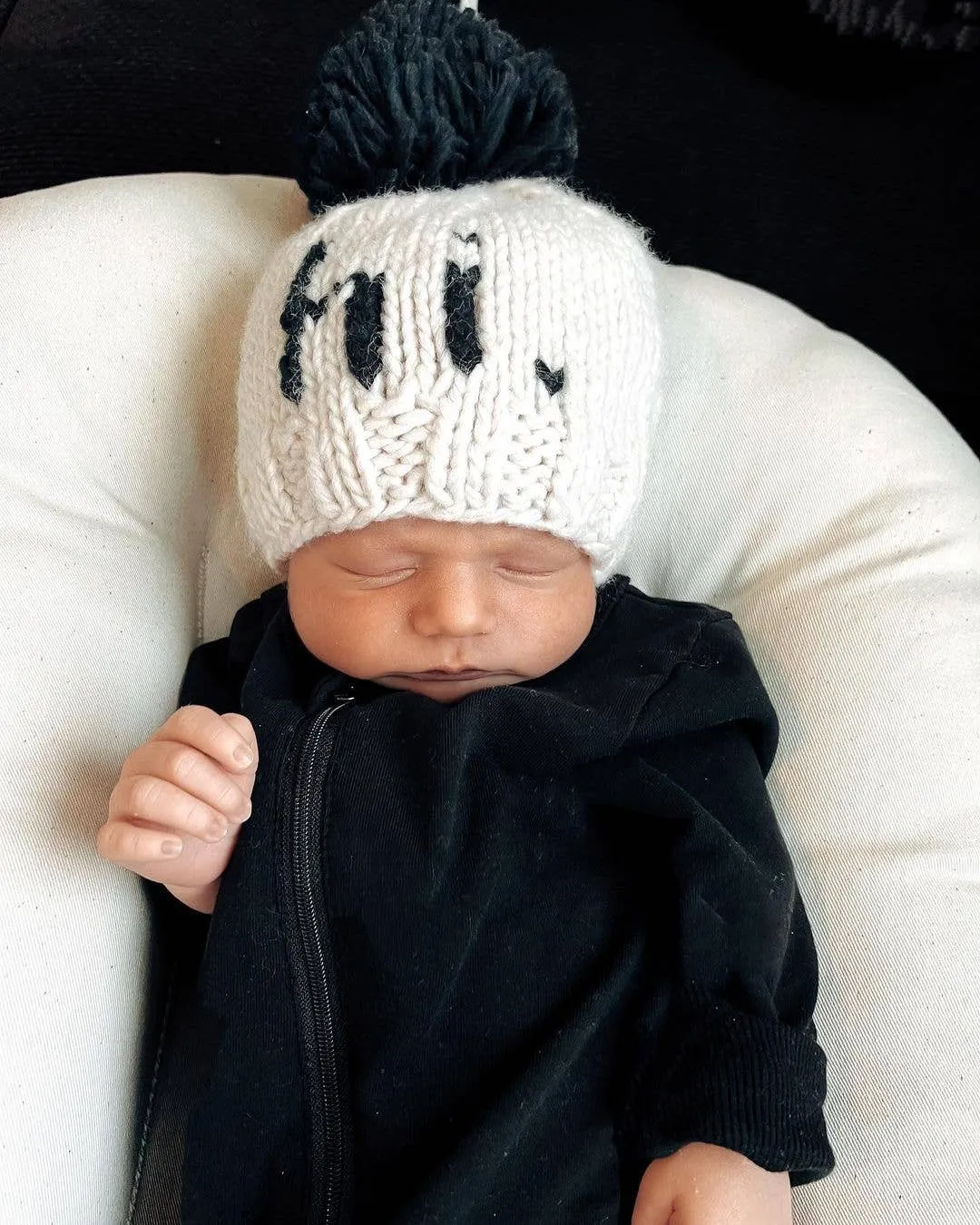 Hi. Black Hand Knit Beanie Hat Baby & Kids: S (0-6 months)