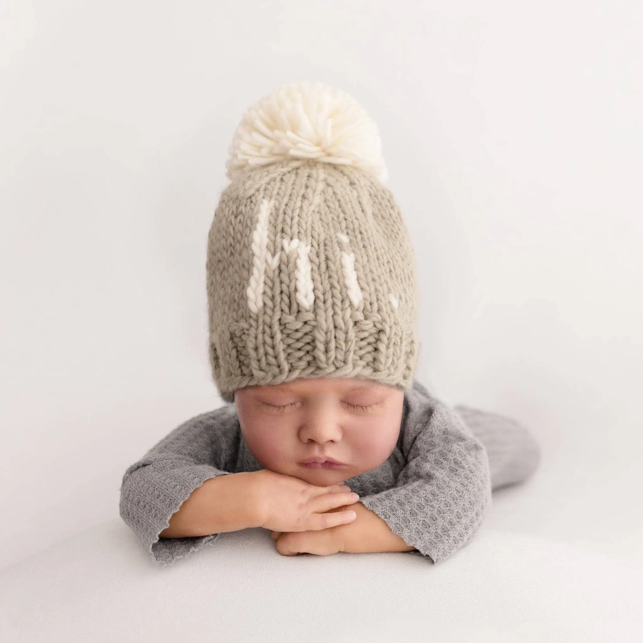 Hi. Pebble Brown Hand Knit Beanie Hat Baby & Kids: M (6-24 months)