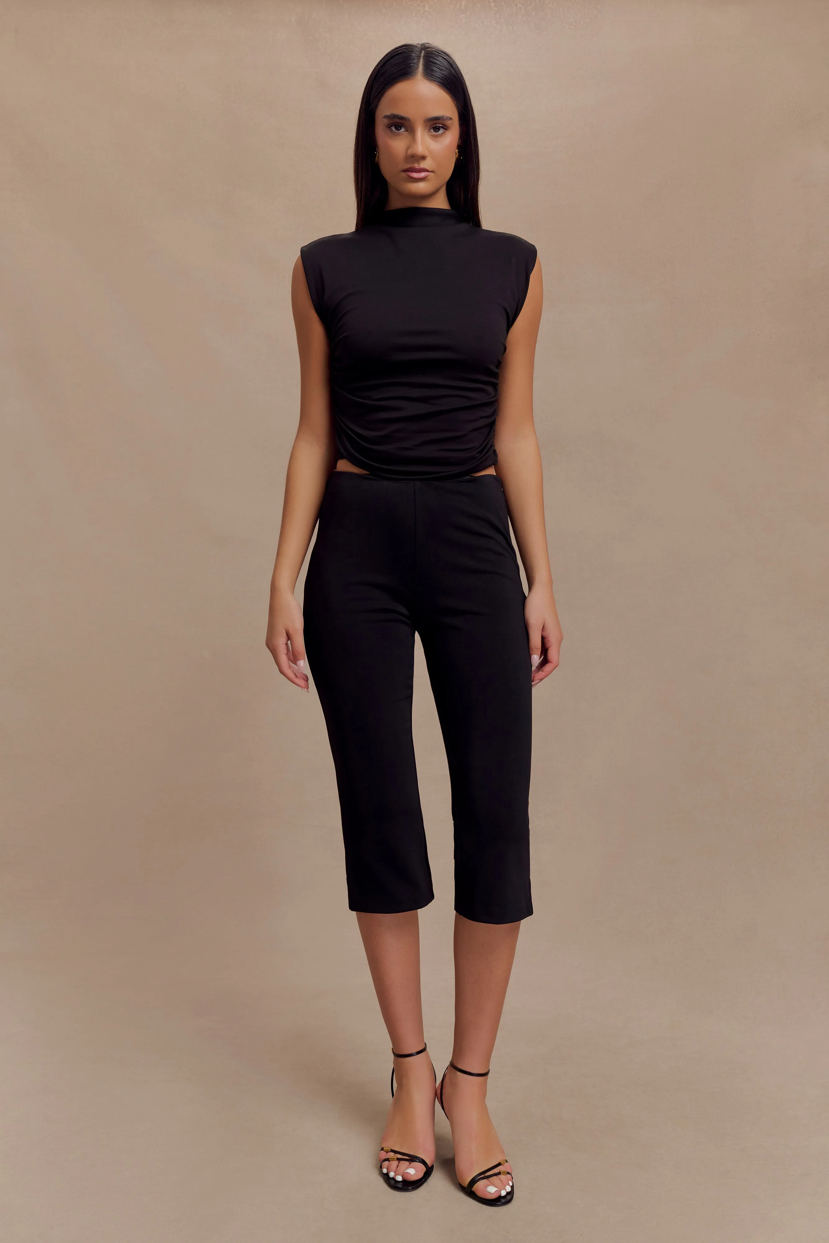 Layla Flared Crepe Capri Pants - Black