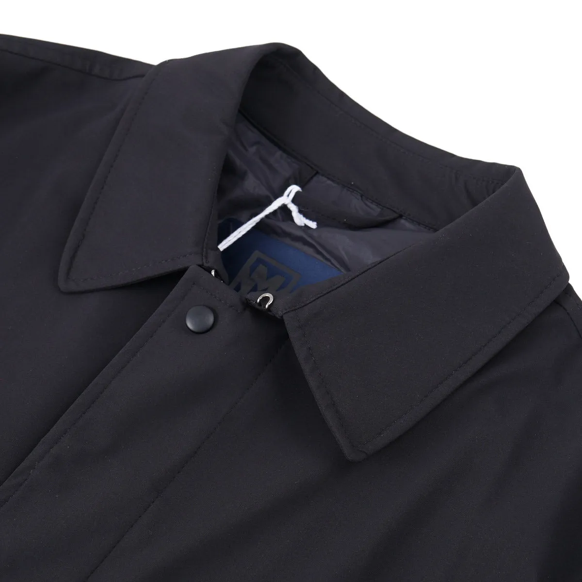 Manto Lightweight Water-Repellent Overcoat