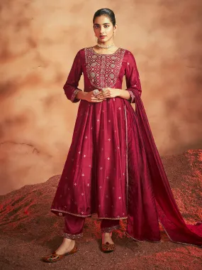 Maroon Silk Blend Embroidered Jacquard Anarkali Kurta Set