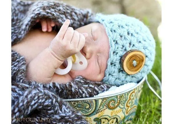 Newborn Baby Blue Button Hat