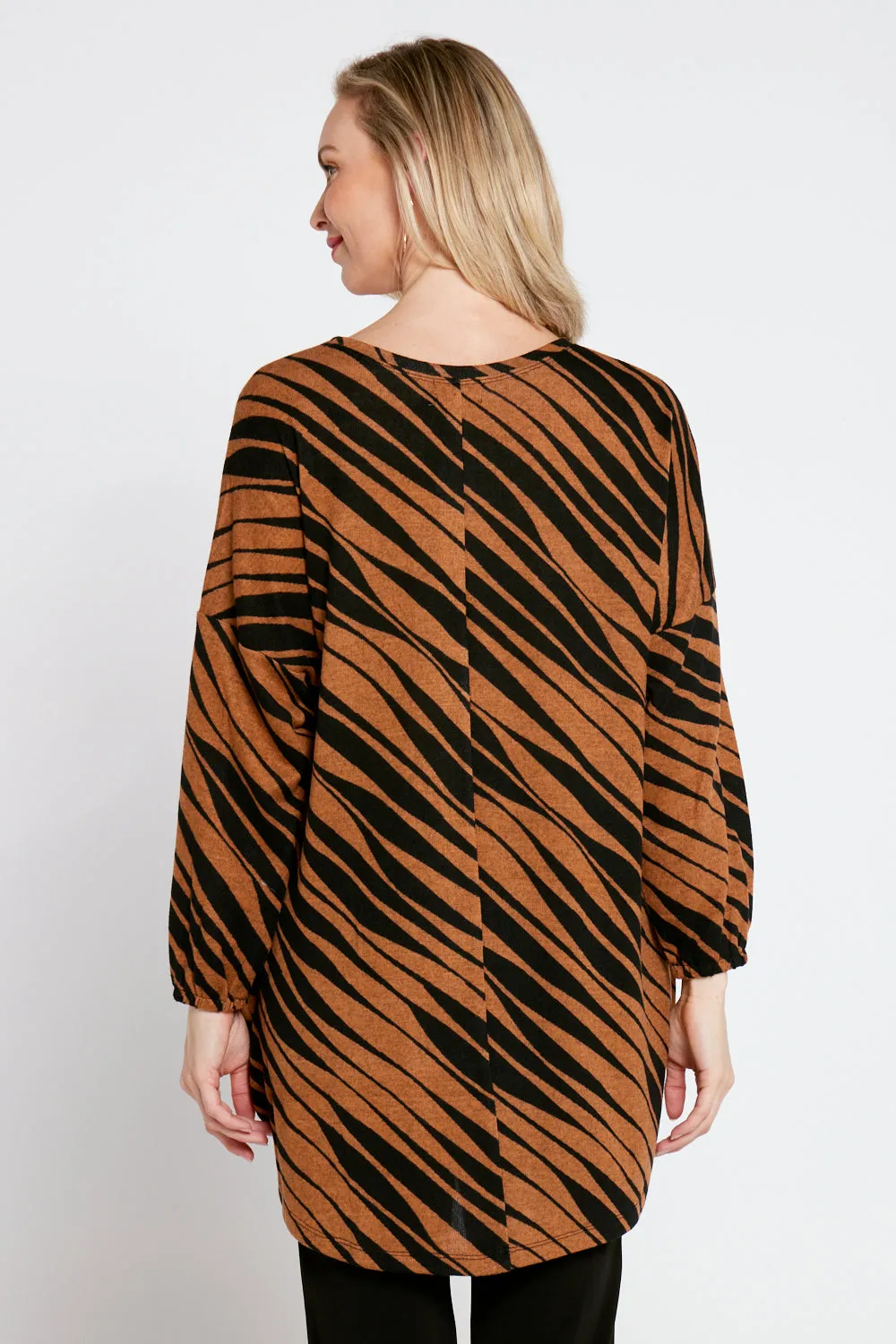 Nora Scoop Knit Top - Toffee/Black Animal