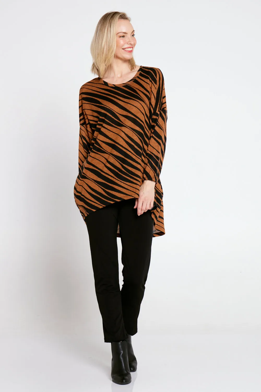 Nora Scoop Knit Top - Toffee/Black Animal