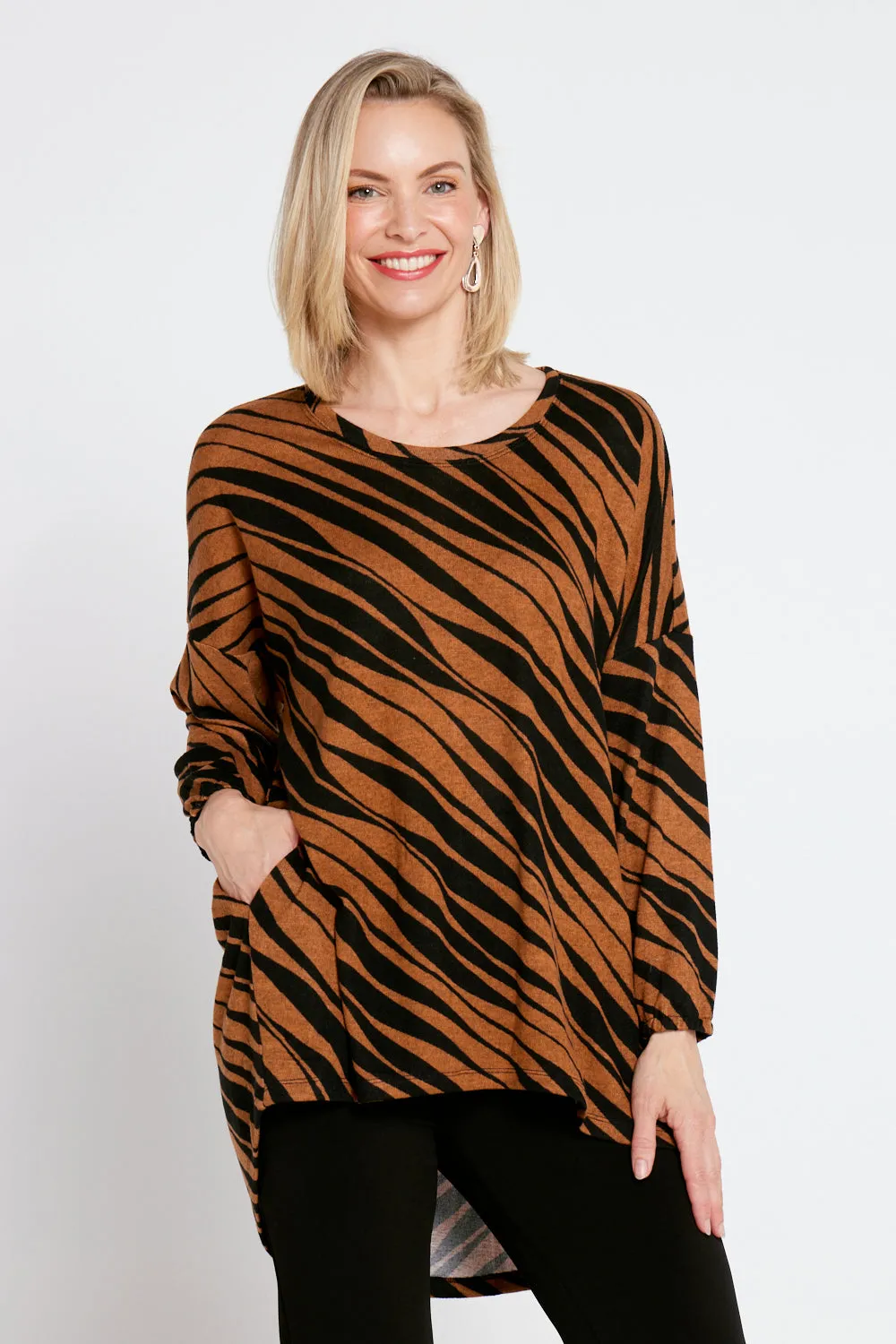 Nora Scoop Knit Top - Toffee/Black Animal