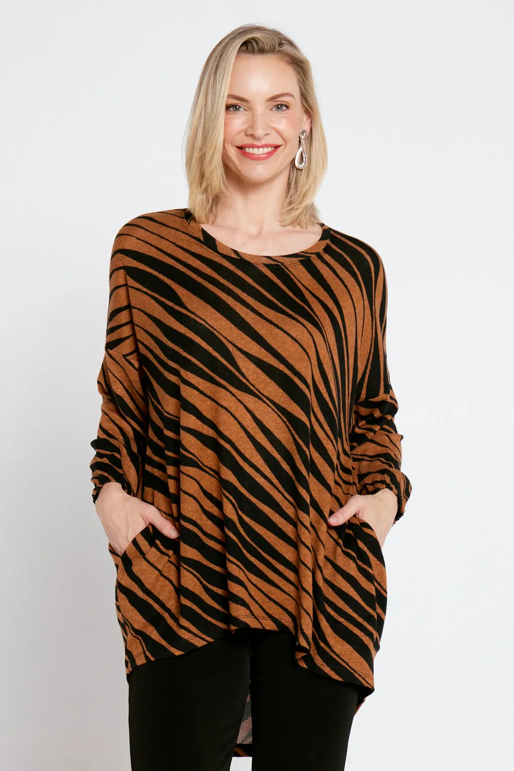 Nora Scoop Knit Top - Toffee/Black Animal