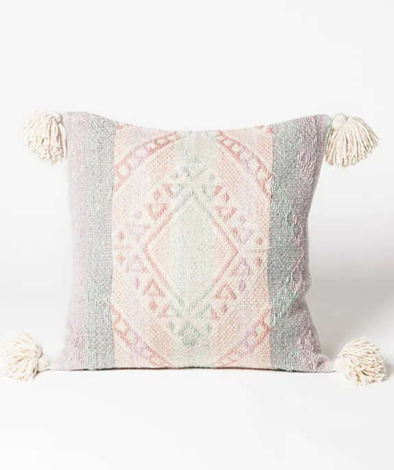 Pallay Cozy Alpaca Pillow