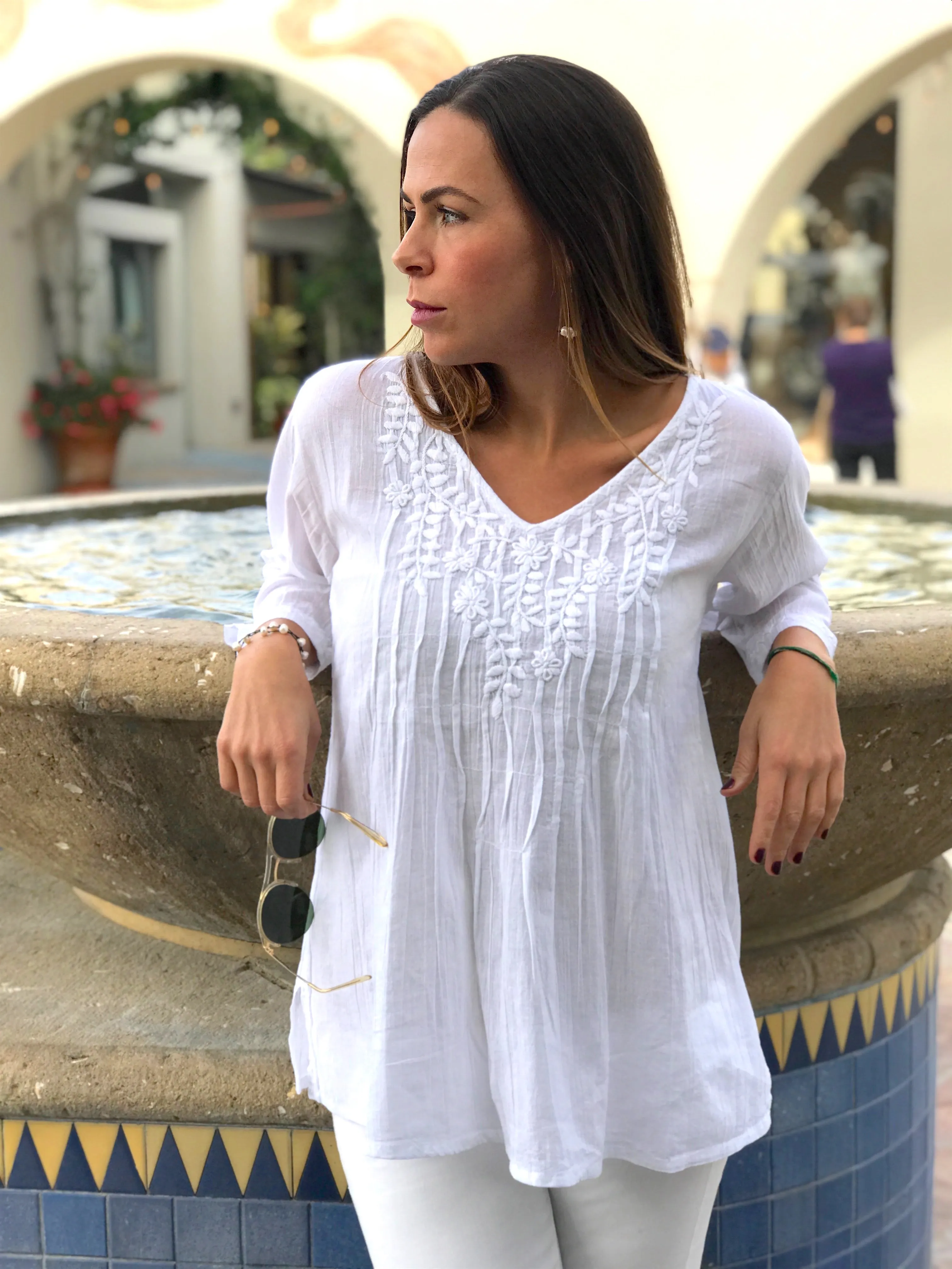 Sara Airy White Tunic