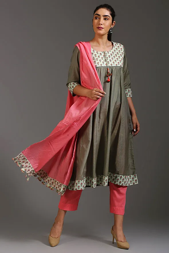 Women's Nalini Kurta